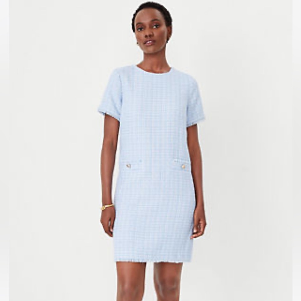 Ann Taylor Tweed Button Pocket Shift Dress. Size 0. New with tags.